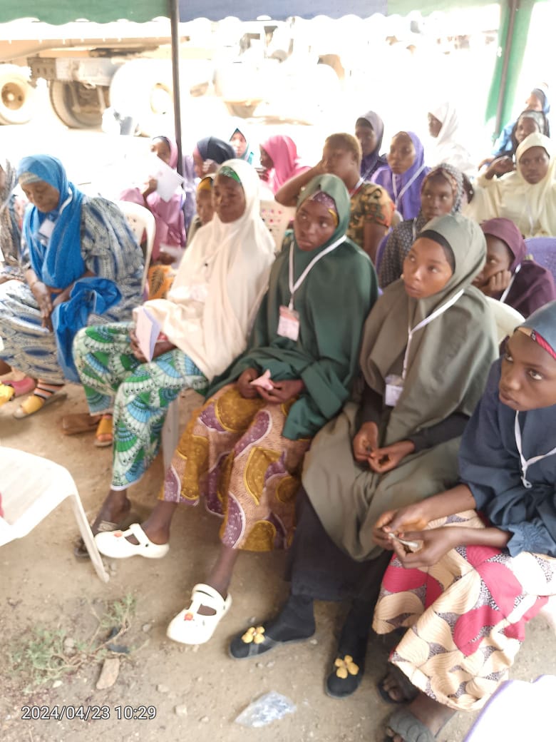 Women trainees at a community session